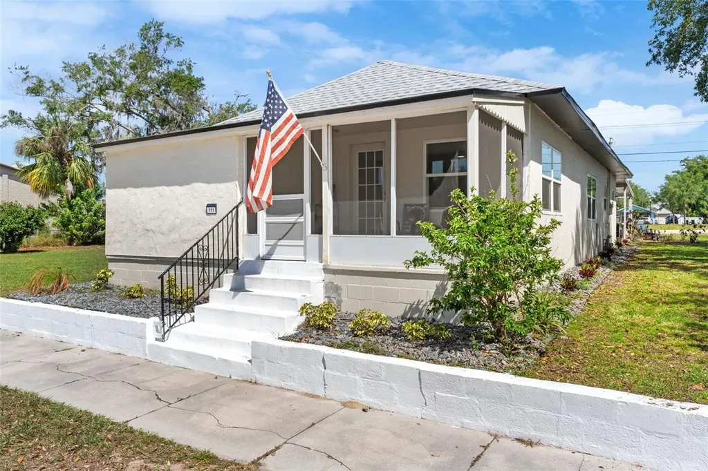 111 Shepard Avenue Dundee FL 33838