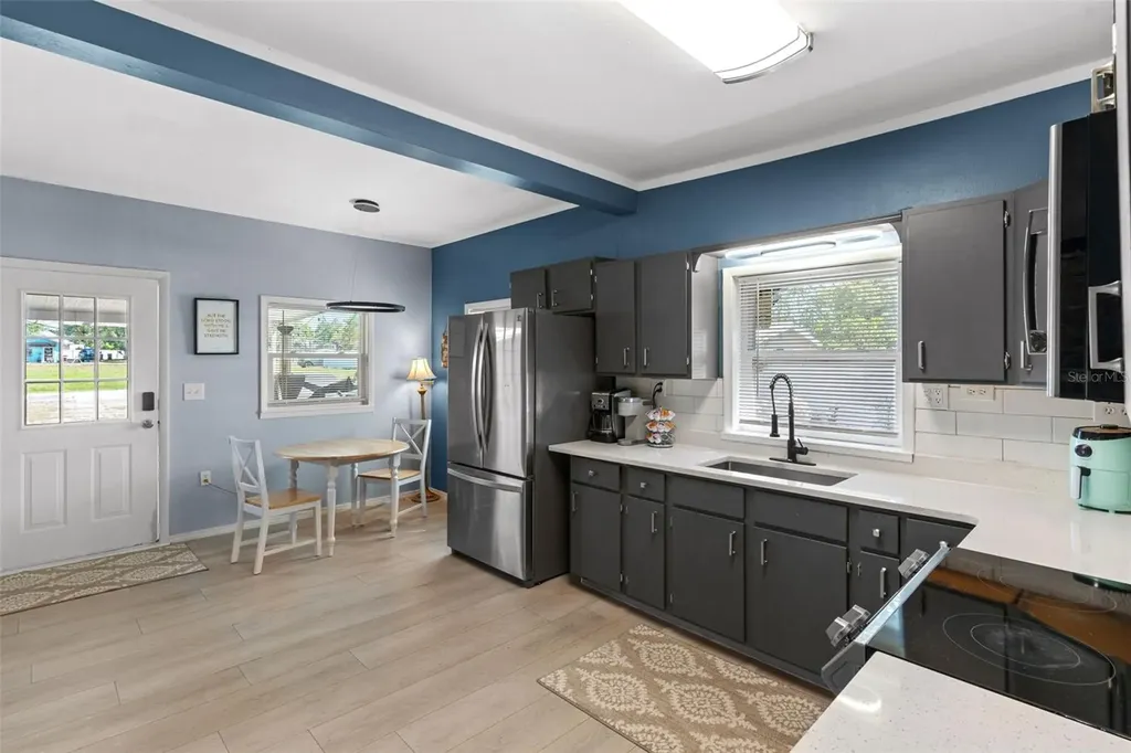 111 Shepard Avenue Dundee FL 33838