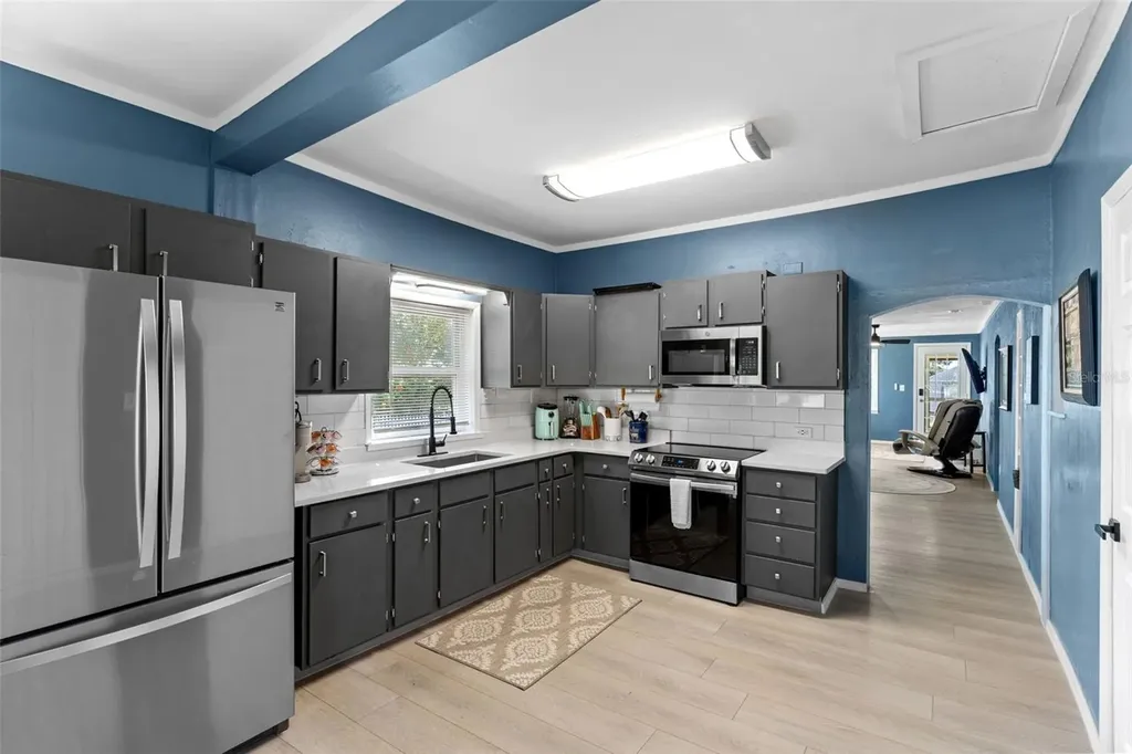 111 Shepard Avenue Dundee FL 33838