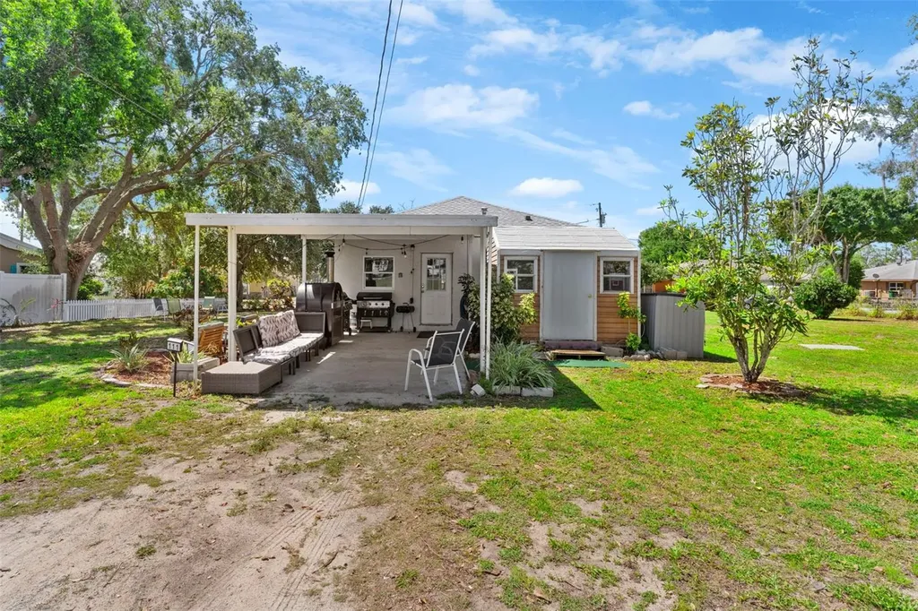 111 Shepard Avenue Dundee FL 33838