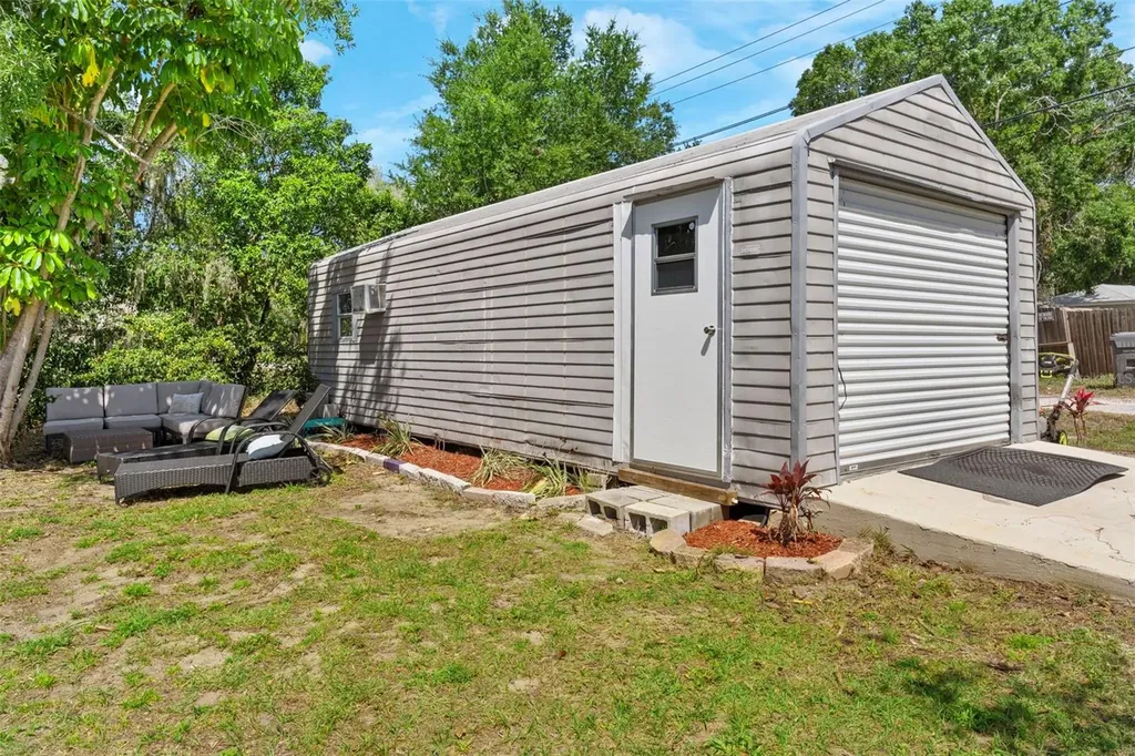 111 Shepard Avenue Dundee FL 33838