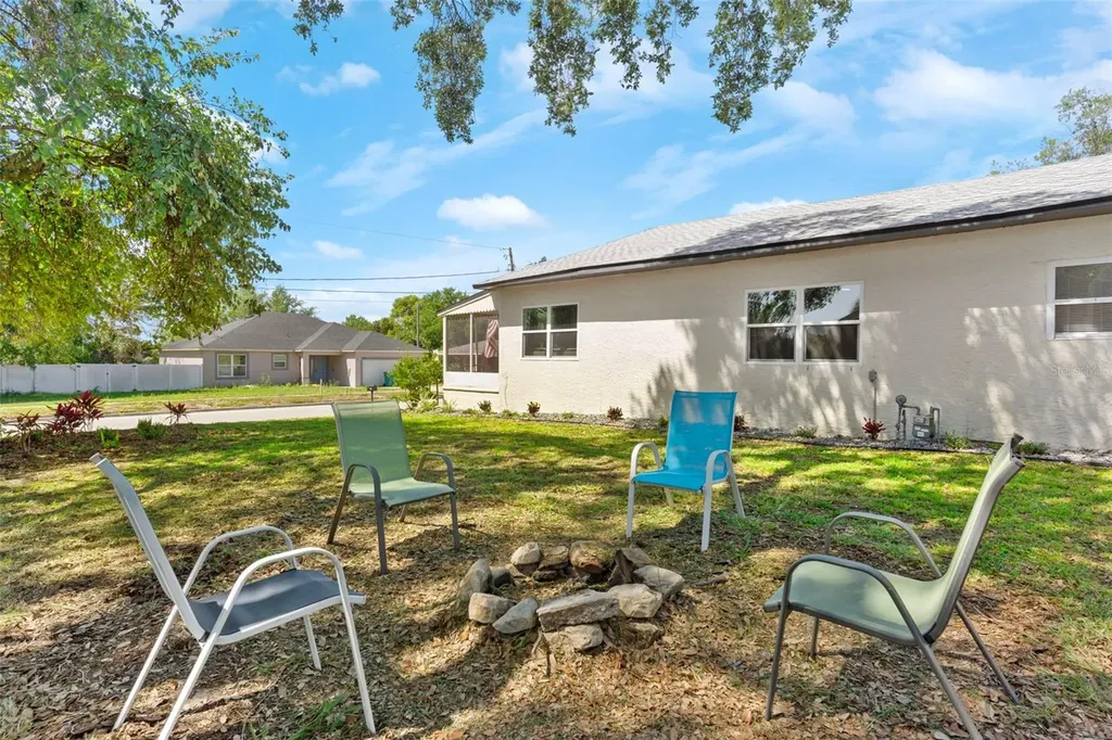 111 Shepard Avenue Dundee FL 33838