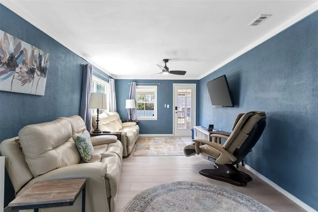 111 Shepard Avenue Dundee FL 33838