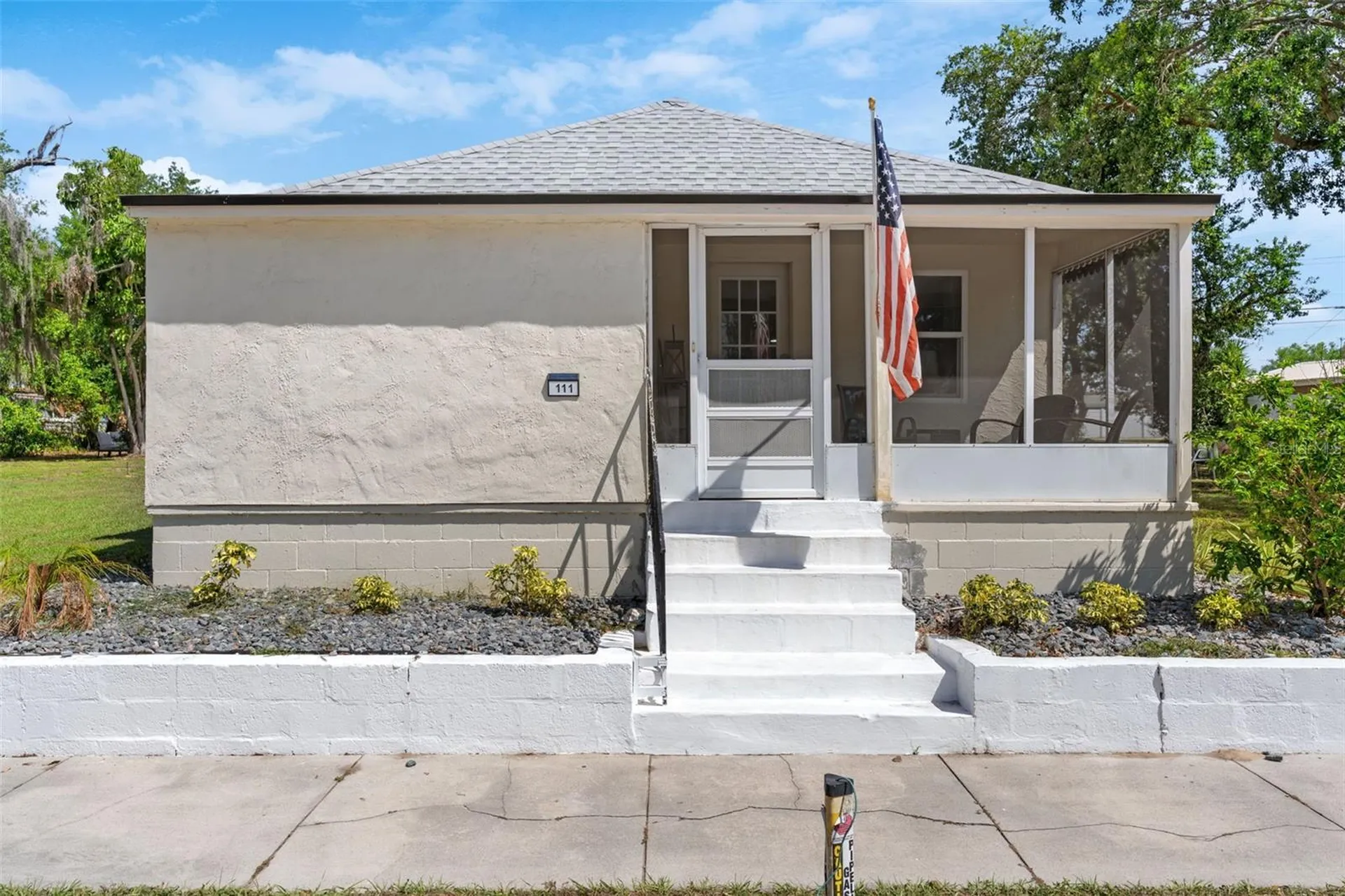 111 Shepard Avenue Dundee FL 33838