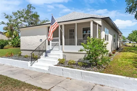111 Shepard Avenue Dundee FL 33838