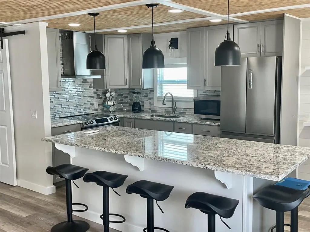 3710 Gulf Of Mexico Drive Longboat Key FL 34228