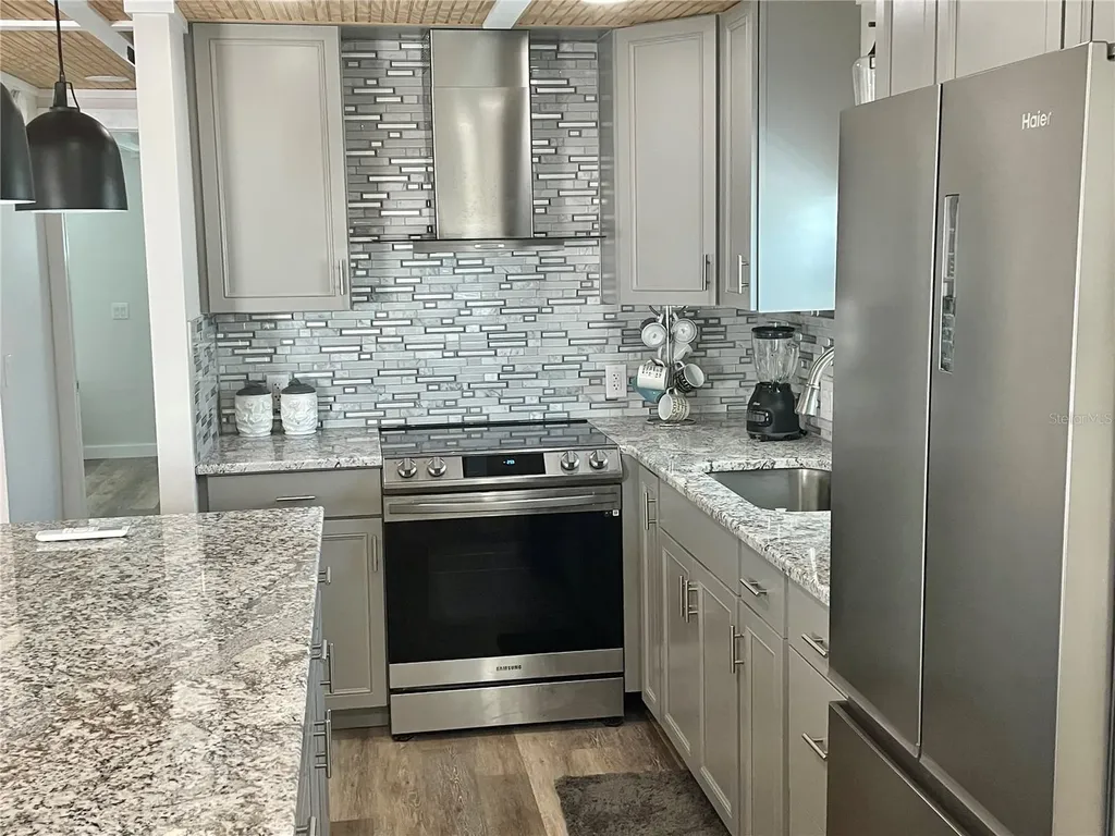 3710 Gulf Of Mexico Drive Longboat Key FL 34228