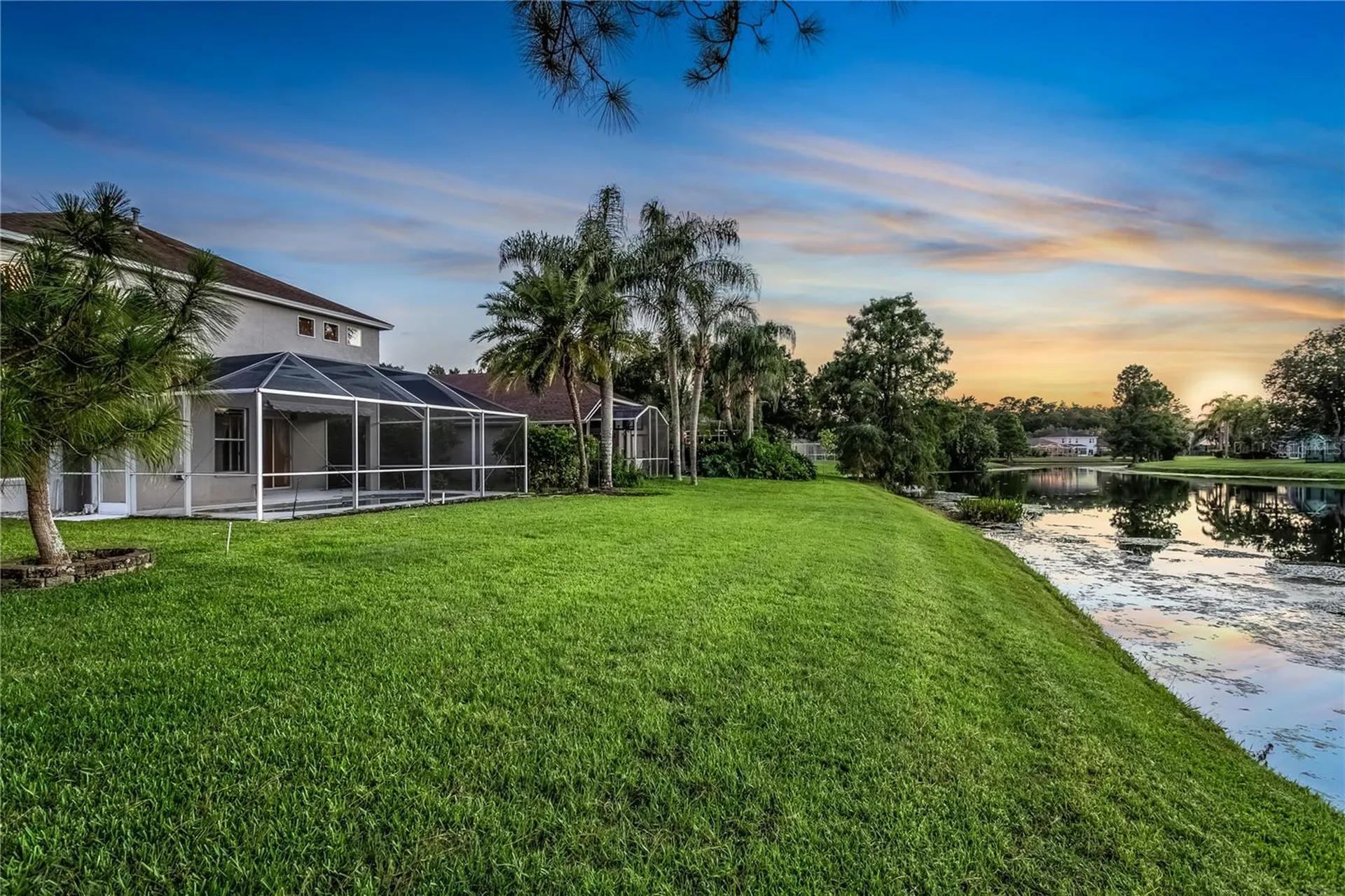 9907 Bridgeton Drive Tampa FL 33626