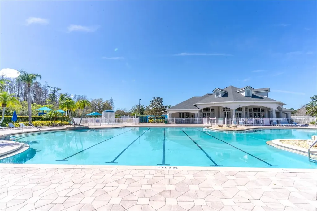 1955 Cascades Cove Drive Orlando FL 32820