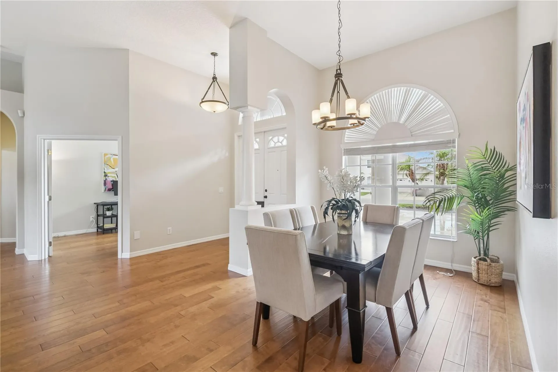1955 Cascades Cove Drive Orlando FL 32820