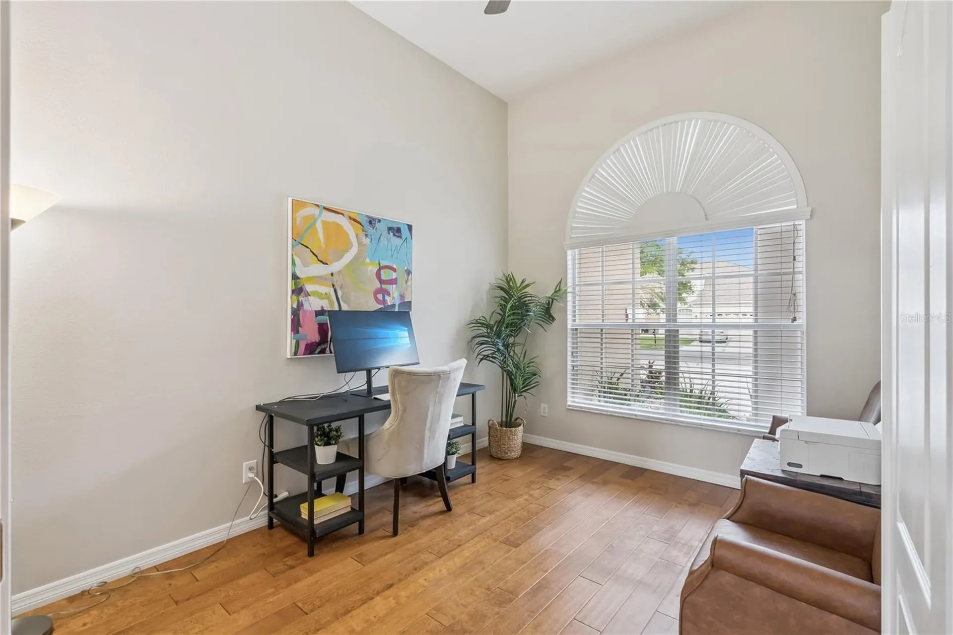 1955 Cascades Cove Drive Orlando FL 32820