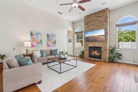 1955 Cascades Cove Drive Orlando FL 32820