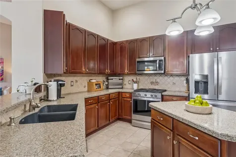 1955 Cascades Cove Drive Orlando FL 32820