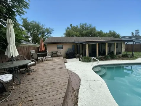 5626 Stull Avenue Orlando FL 32810