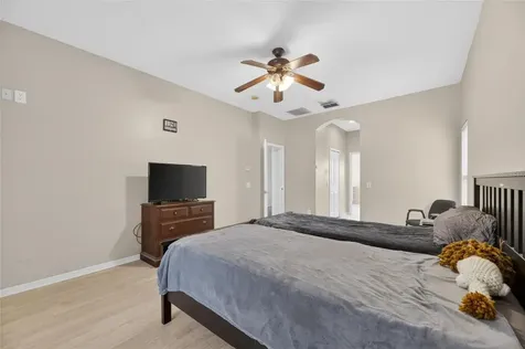 11901 Northumberland Drive Tampa FL 33626
