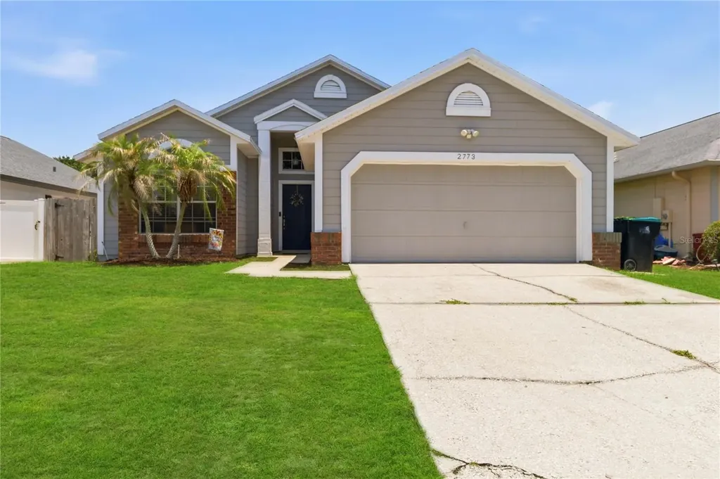 2773 Delcrest Drive Orlando FL 32817