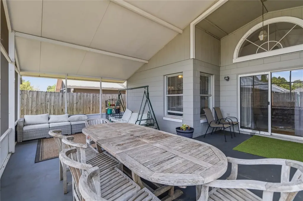 2773 Delcrest Drive Orlando FL 32817