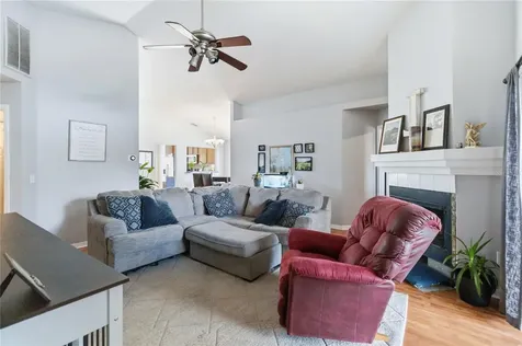 2773 Delcrest Drive Orlando FL 32817