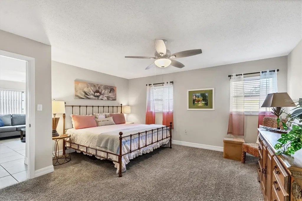 6283 S Green View Circle Sarasota FL 34231