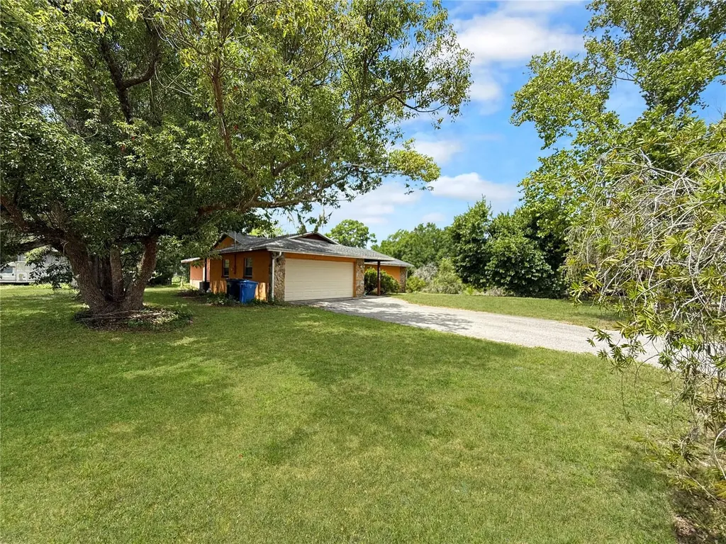6904 Williams Road Seffner FL 33584