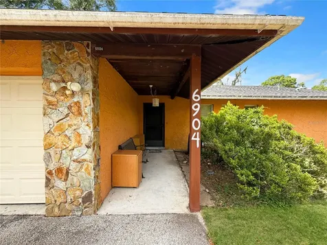 6904 Williams Road Seffner FL 33584