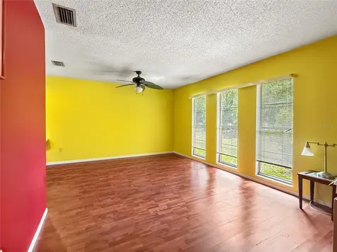 6904 Williams Road Seffner FL 33584