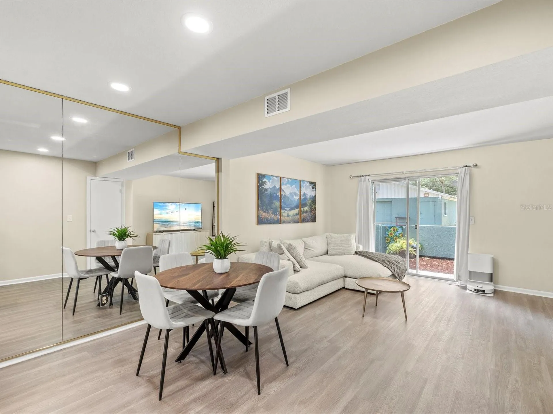 179 114th Avenue N St Petersburg FL 33716