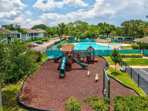 179 114th Avenue N St Petersburg FL 33716