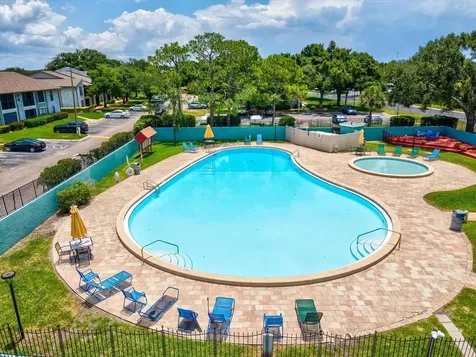 179 114th Avenue N St Petersburg FL 33716