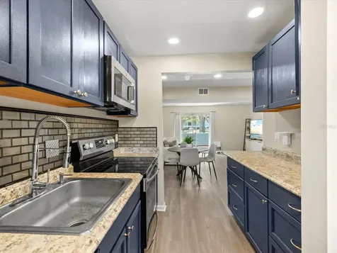179 114th Avenue N St Petersburg FL 33716