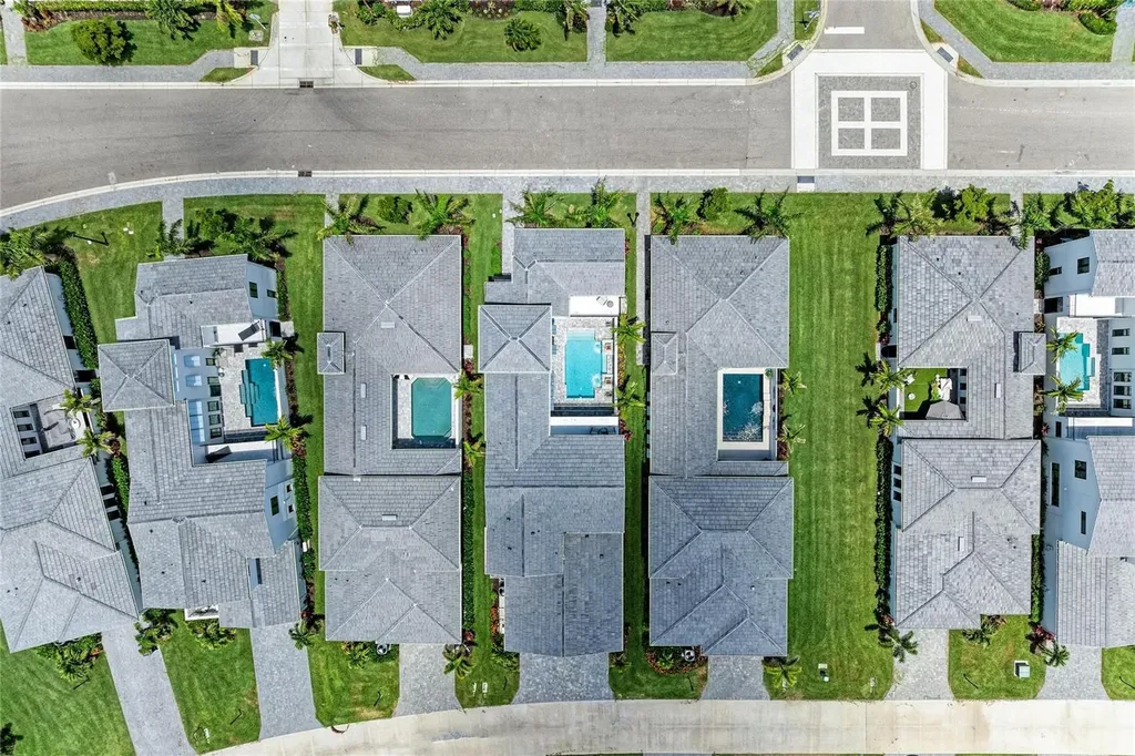 5935 Cat Claw Lane Bradenton FL 34210
