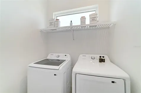 5935 Cat Claw Lane Bradenton FL 34210