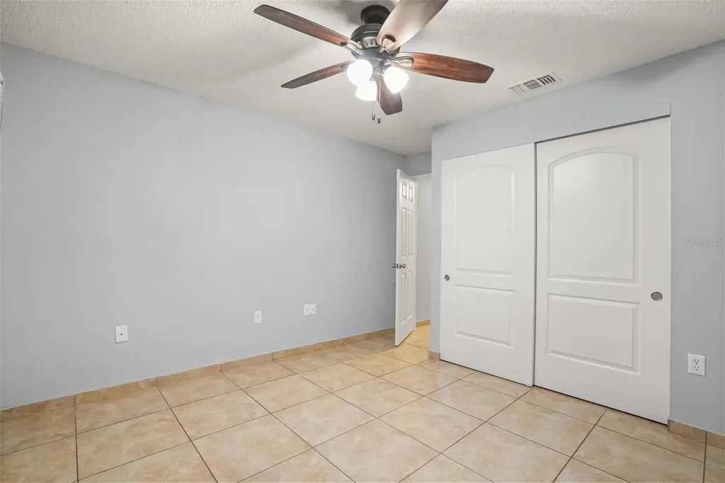2720 S Sunrise Court Orlando FL 32806