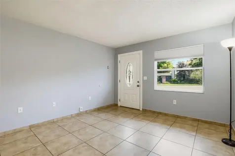 2720 S Sunrise Court Orlando FL 32806