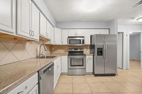 2720 S Sunrise Court Orlando FL 32806