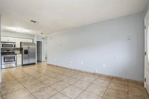 2720 S Sunrise Court Orlando FL 32806