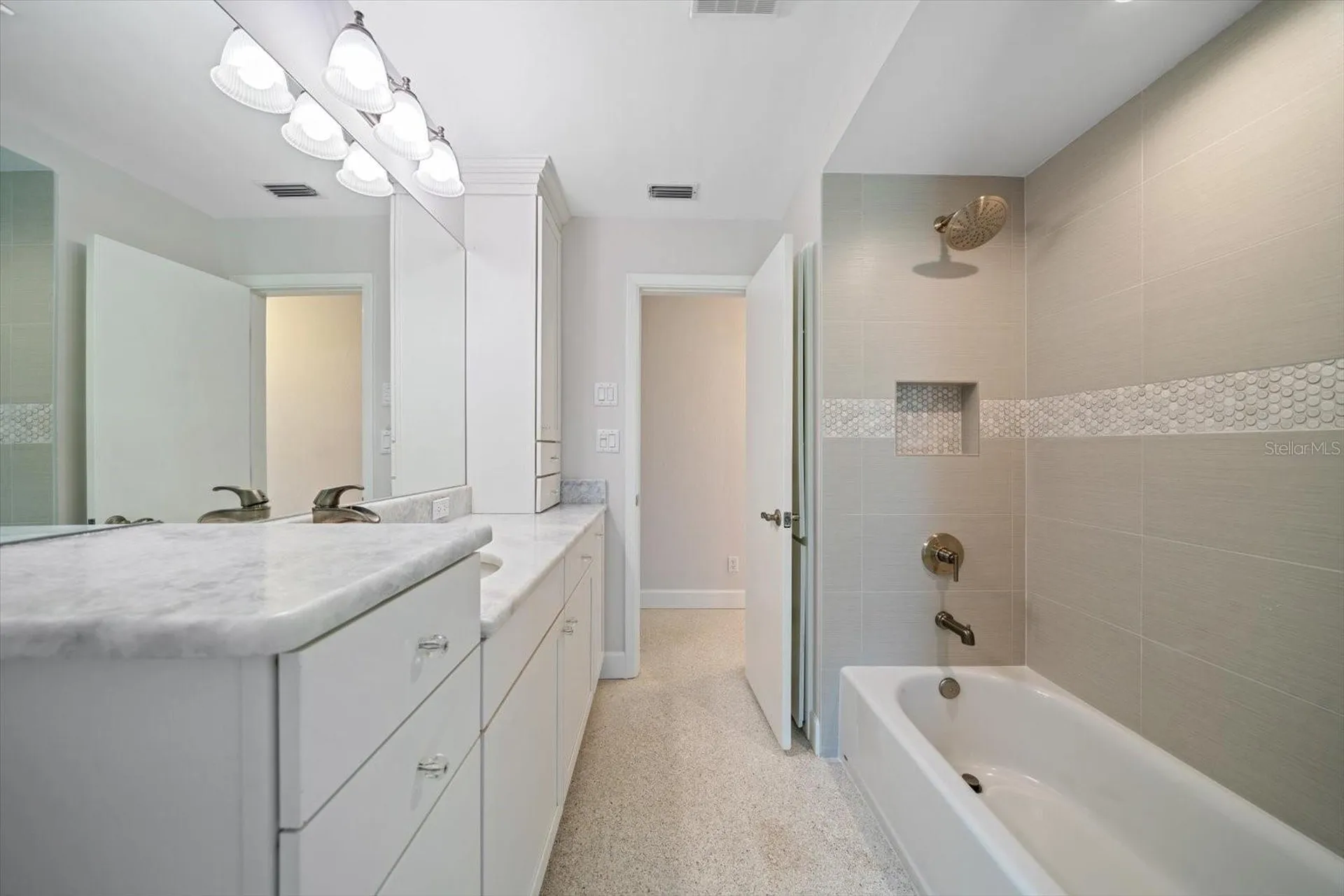 1163 60th Avenue S St Petersburg FL 33705