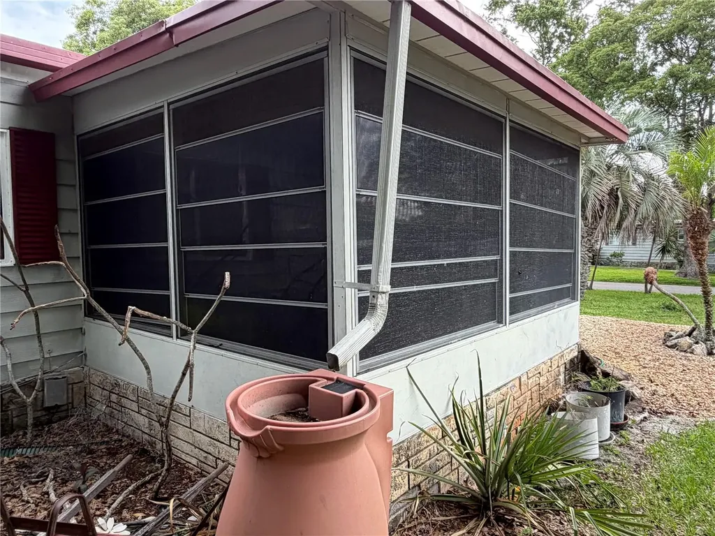2595 Brookside Circle Mount Dora FL 32757