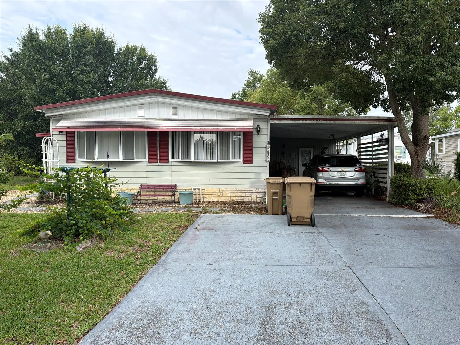 2595 Brookside Circle Mount Dora FL 32757