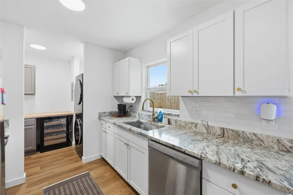 9851 52nd Street N Pinellas Park FL 33782