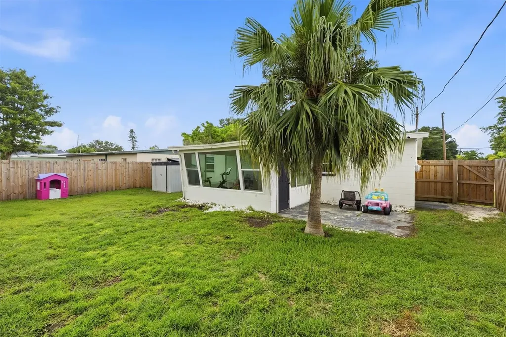 9851 52nd Street N Pinellas Park FL 33782