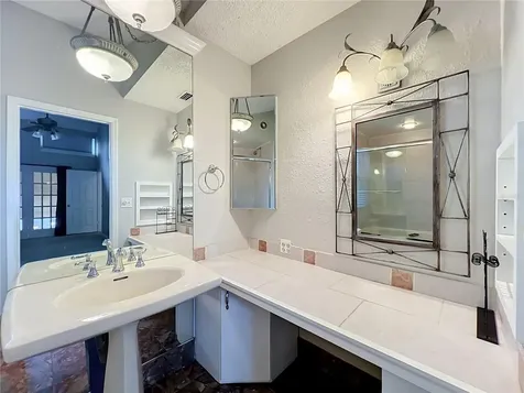 814 Laurel Avenue Orlando FL 32803