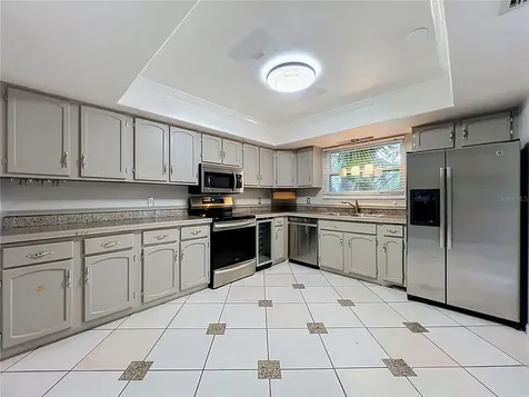 814 Laurel Avenue Orlando FL 32803