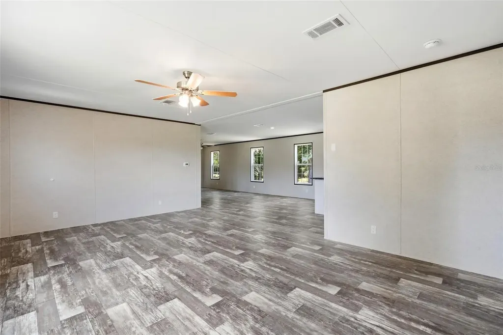 17381 NW 262nd Street Okeechobee FL 34972