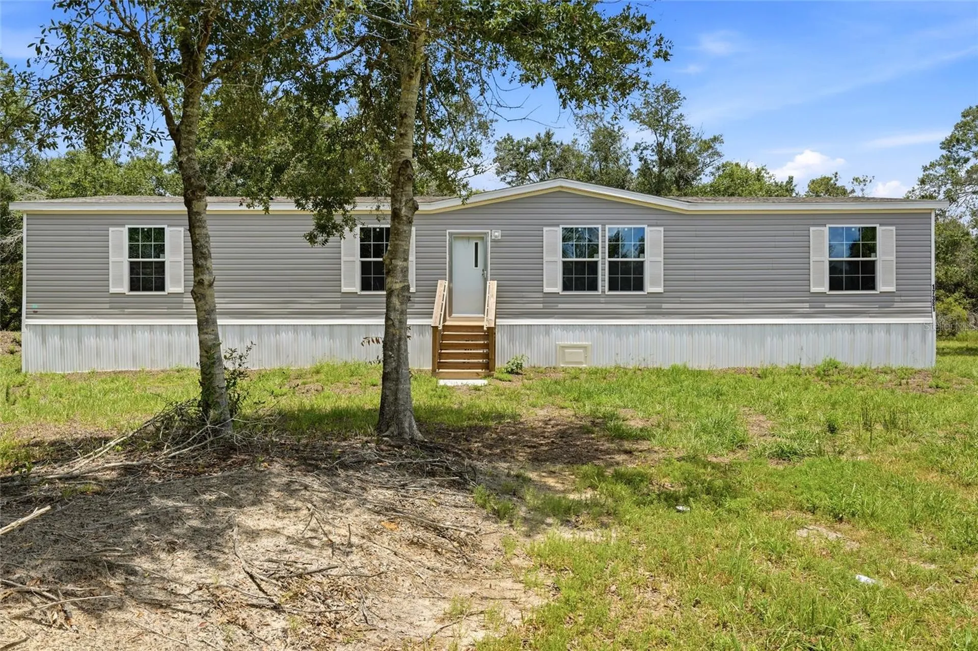 17381 NW 262nd Street Okeechobee FL 34972