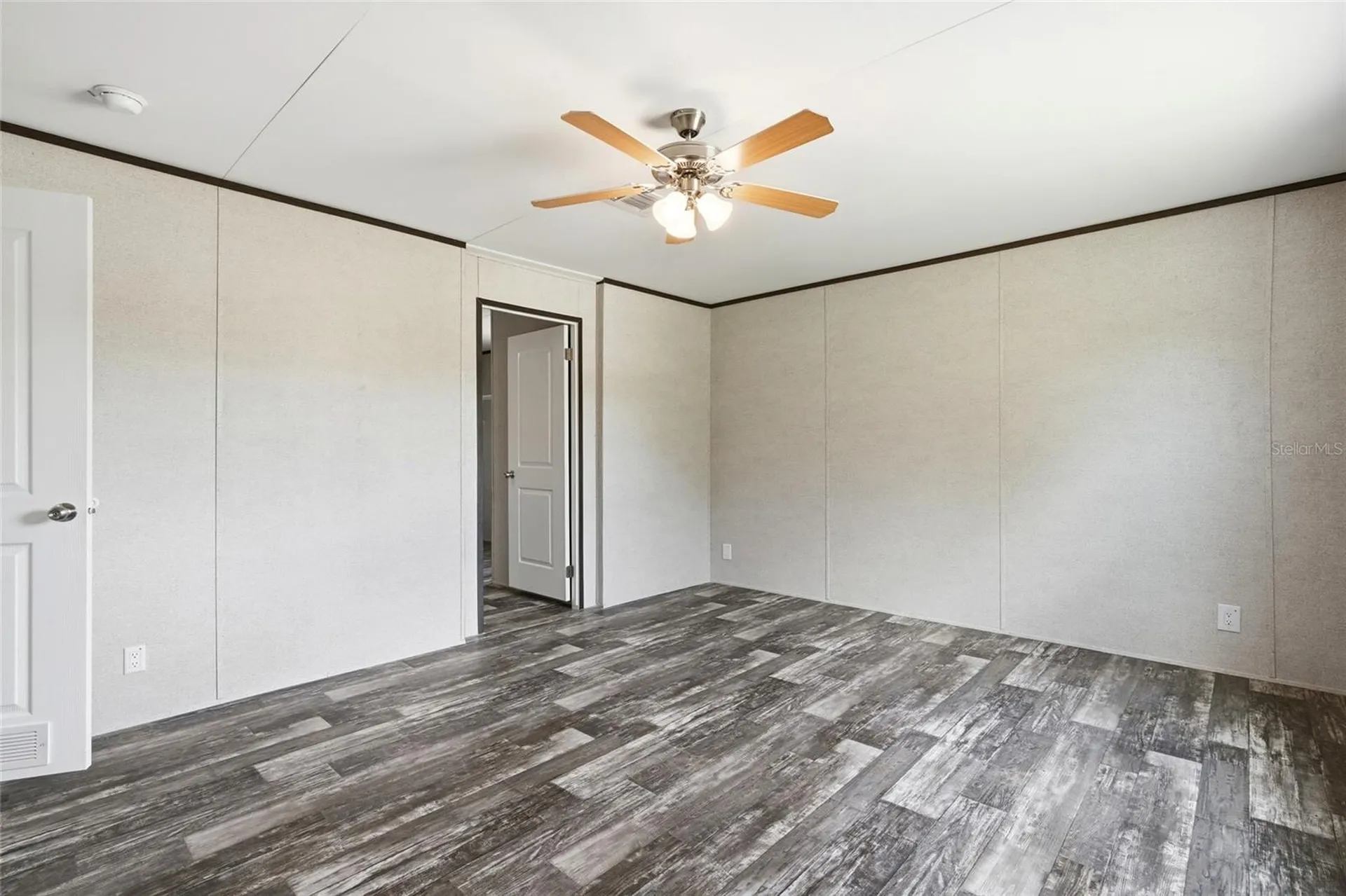 17381 NW 262nd Street Okeechobee FL 34972