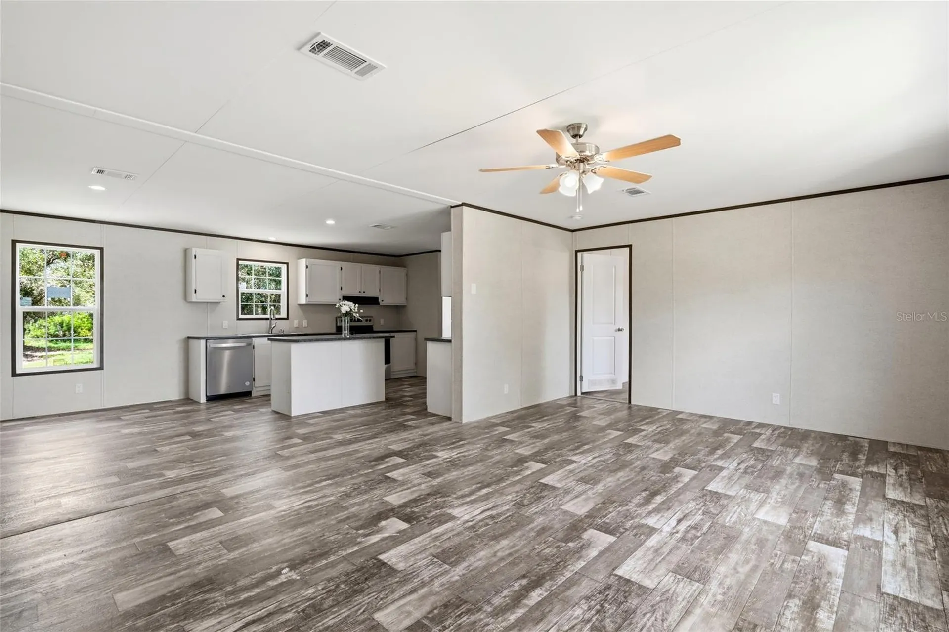 17381 NW 262nd Street Okeechobee FL 34972