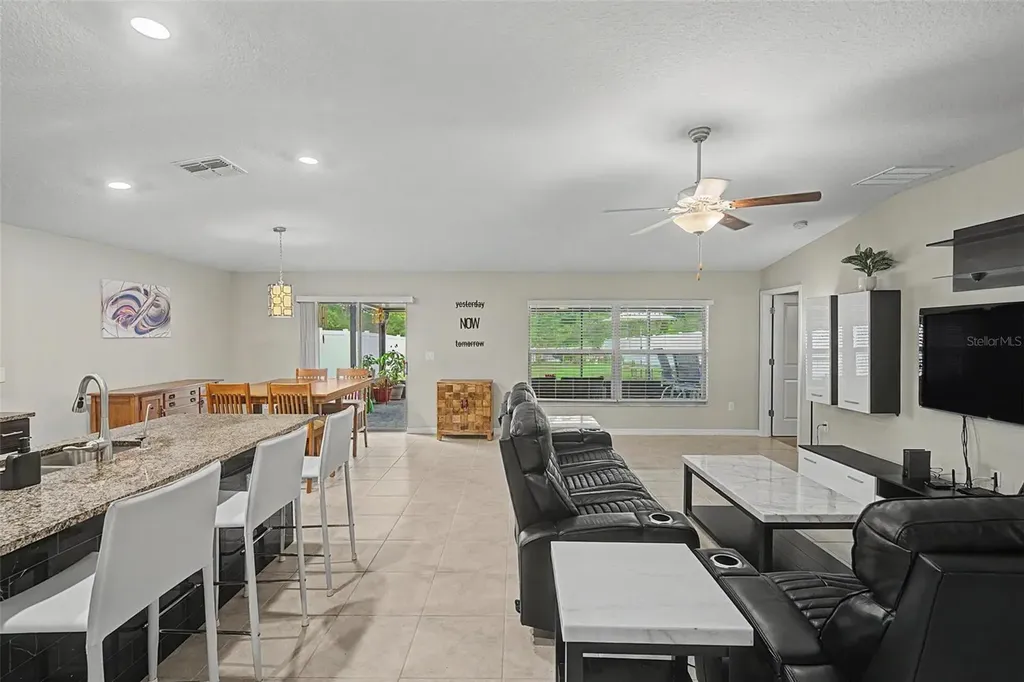 13411 Willow Bluestar Loop Riverview FL 33579