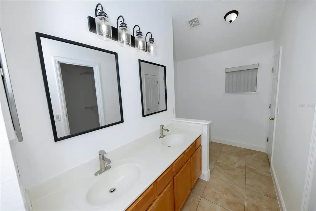 16686 Corner Cove Way Orlando FL 32820