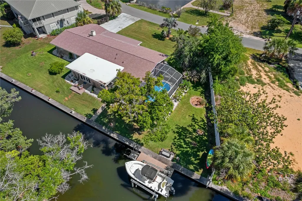 2160 N Watersedge Drive Crystal River FL 34429
